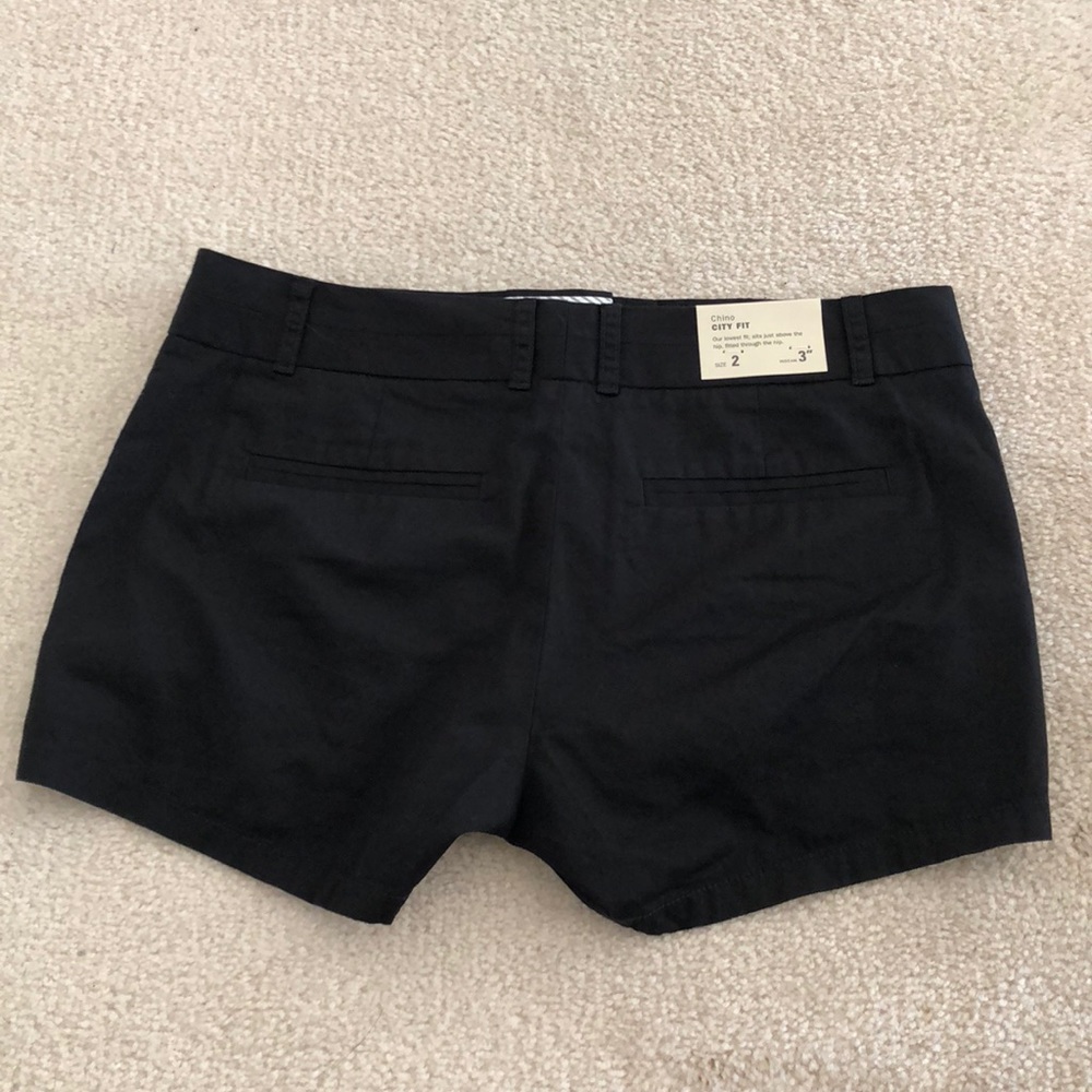Jcrew 3” City Fit Chino - Picture 2 of 3